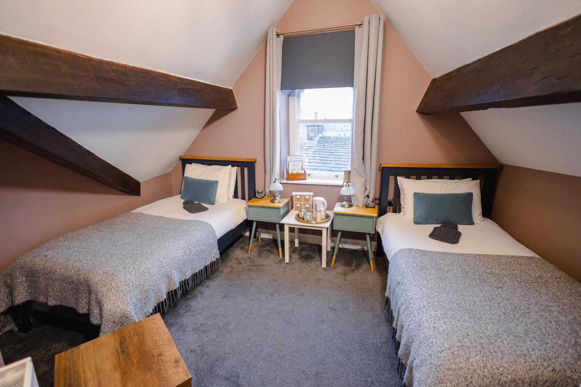 Weavers Guesthouse By Weavers Of Haworth Esterno foto