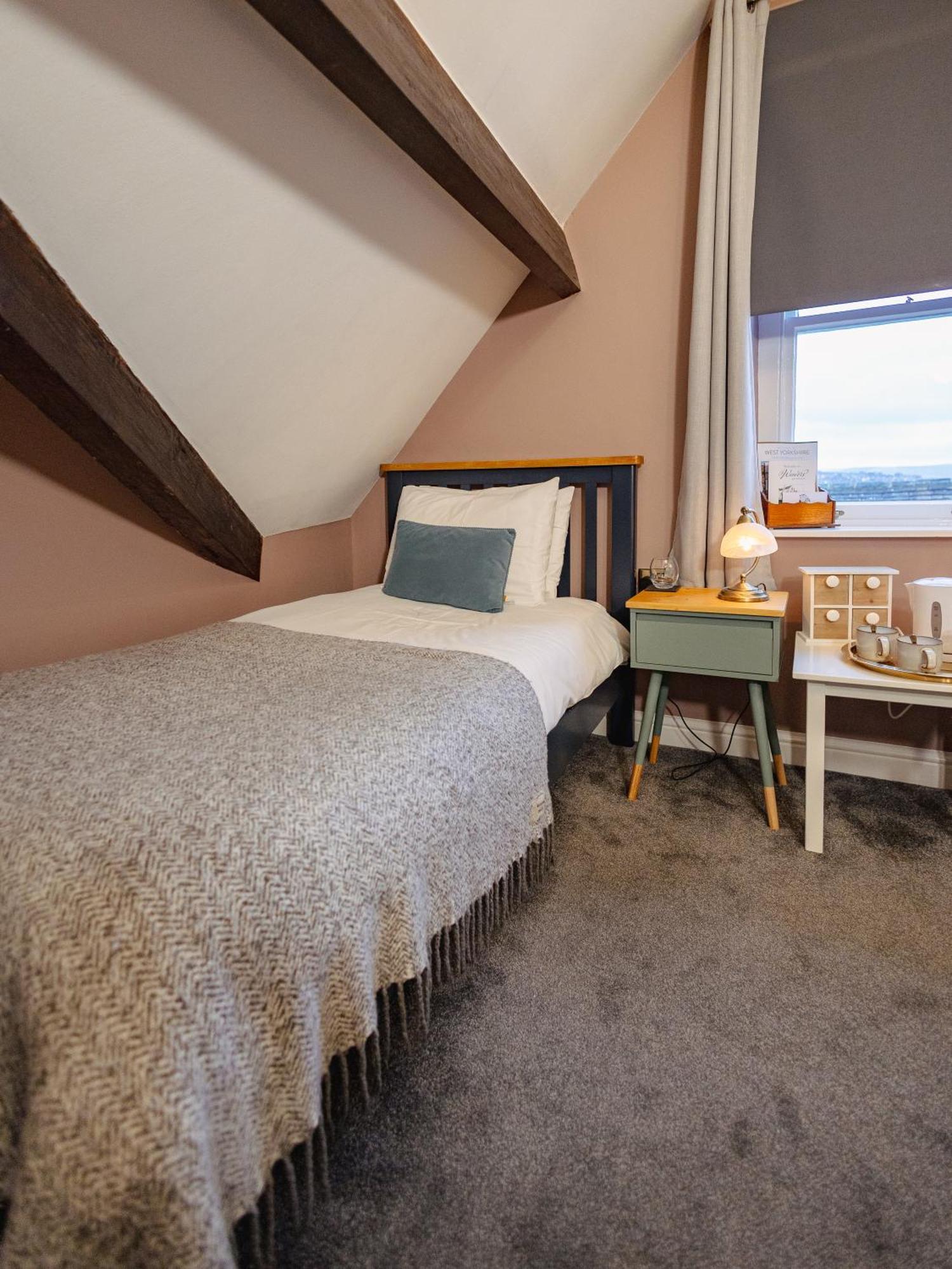 Weavers Guesthouse By Weavers Of Haworth Esterno foto
